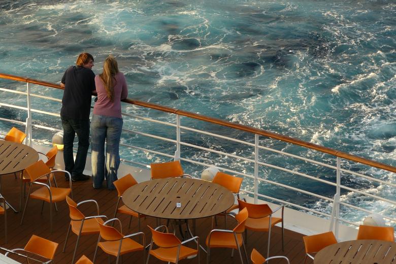 Free stock image of Couple on the Cruise created by Pixabay