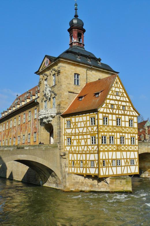 Free stock image of Architecture created by Pixabay