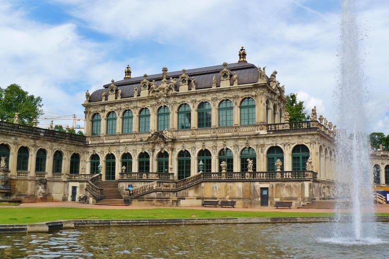 Free stock image of Architecture created by Pixabay