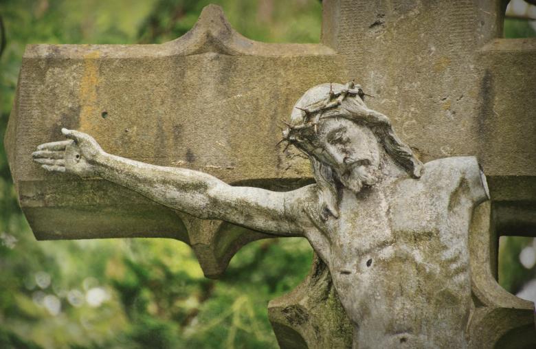 Free stock image of Sculpture of Jesus created by Pixabay