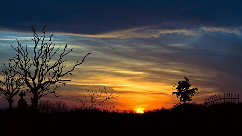 Free stock image of Sunset created by Pixabay