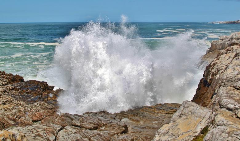 Free stock image of Splashing created by Pixabay