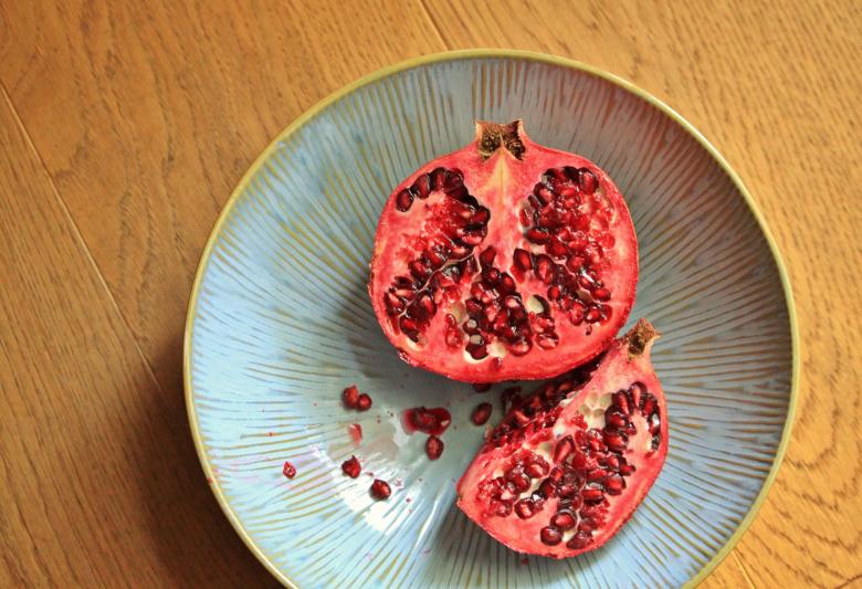 Free stock image of Fresh Pomegranate created by Pixabay