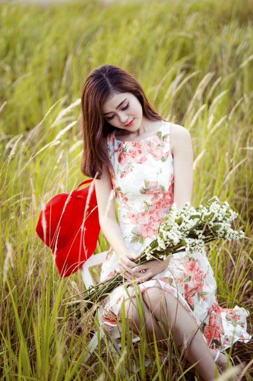Free stock image of Girl with tunic created by Bùi Tuân Anh