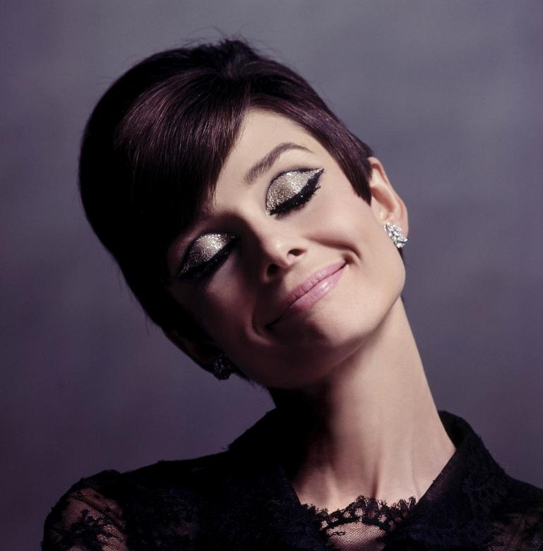 Free stock image of Audrey Hepburn created by Pixabay
