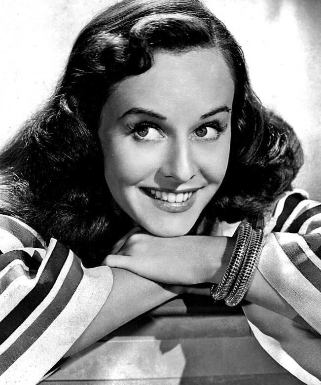 Free stock image of Paulette Goddard created by Pixabay