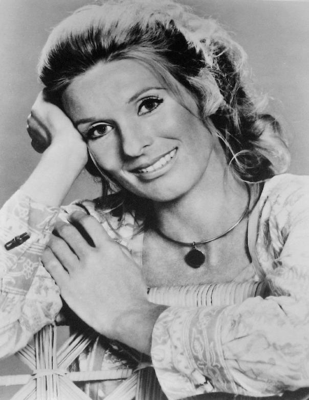 Free stock image of Cloris Leachman created by Pixabay
