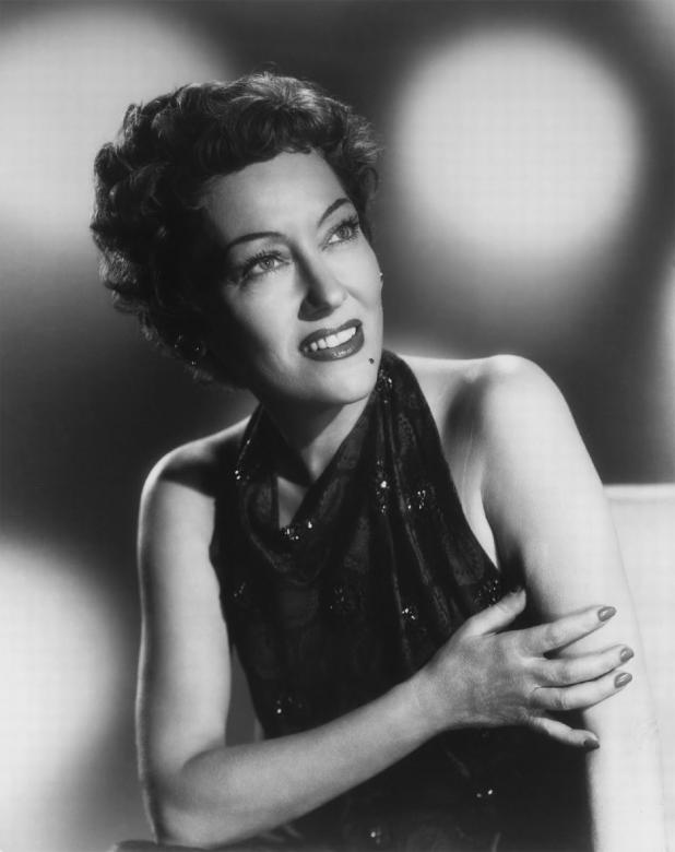 Free stock image of Gloria Swanson created by Pixabay