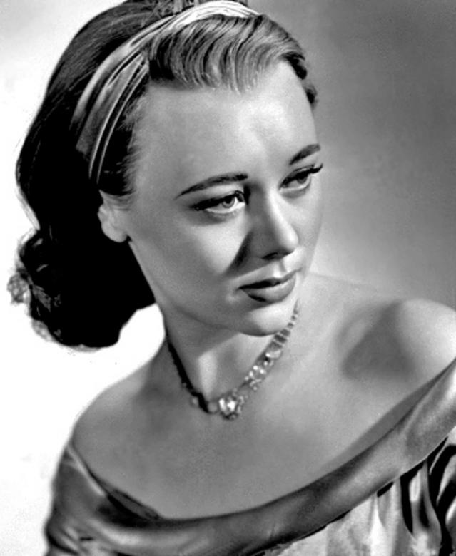 Free stock image of Glynis Johns created by Pixabay