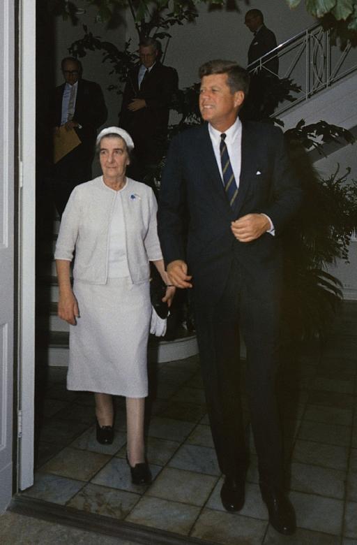 Free stock image of Golda Meir with Kennedy created by Pixabay