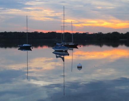 Free Stock Photo of Boats In Water