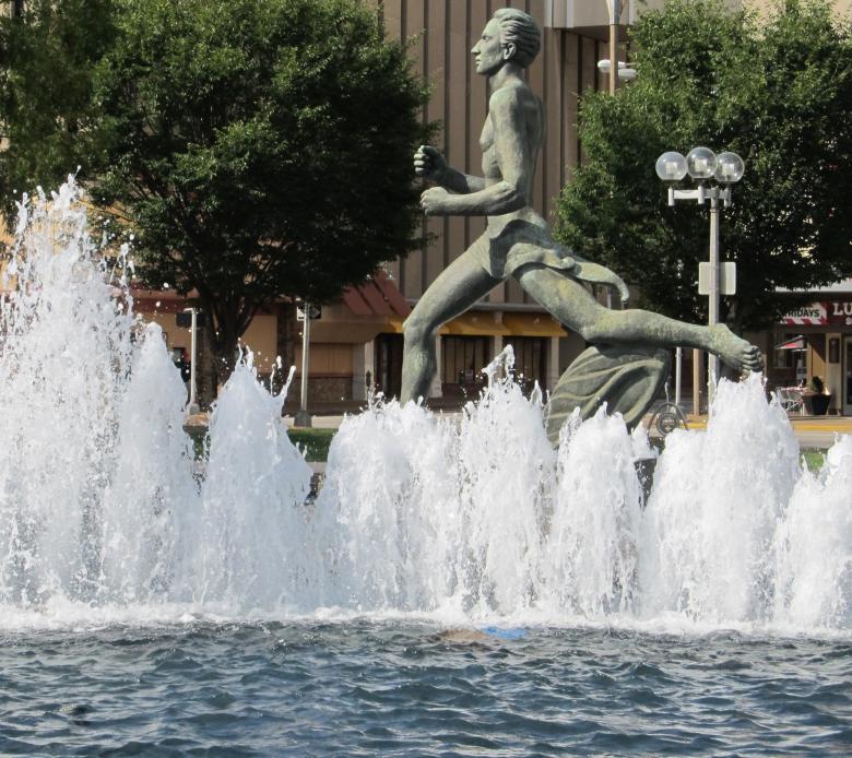 Free stock image of Runner's Sculpture created by Pixabay