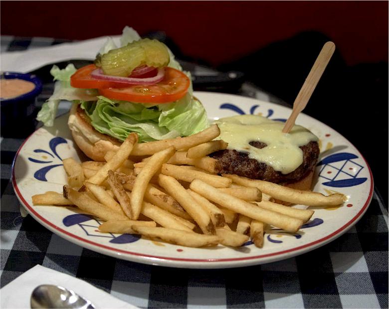 Free stock image of Cheese Burger created by Pixabay