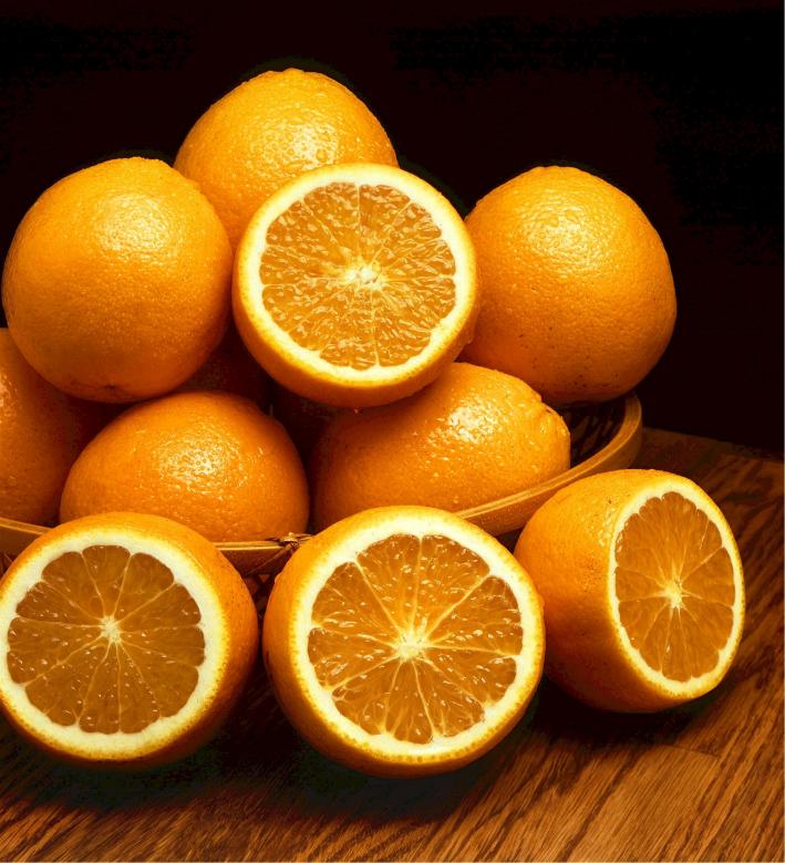 Free stock image of Juicy Oranges created by Pixabay