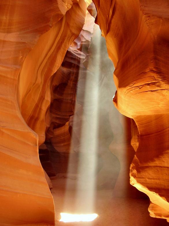 Free stock image of Antelope Canyon created by Pixabay