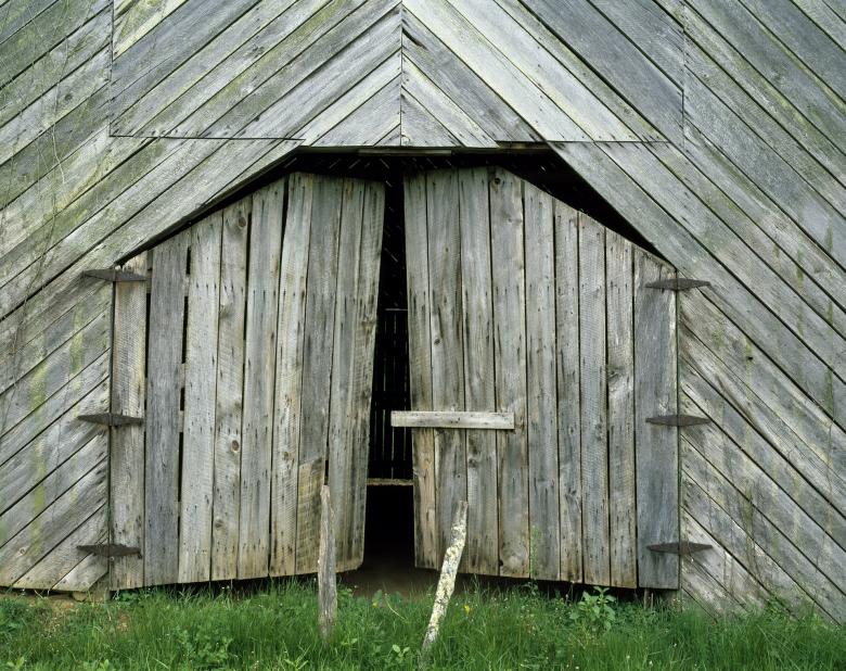 Free stock image of Wooden Barn created by Pixabay