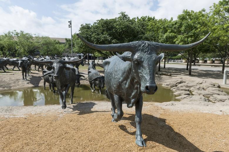 Free stock image of Cattle Statues created by Pixabay