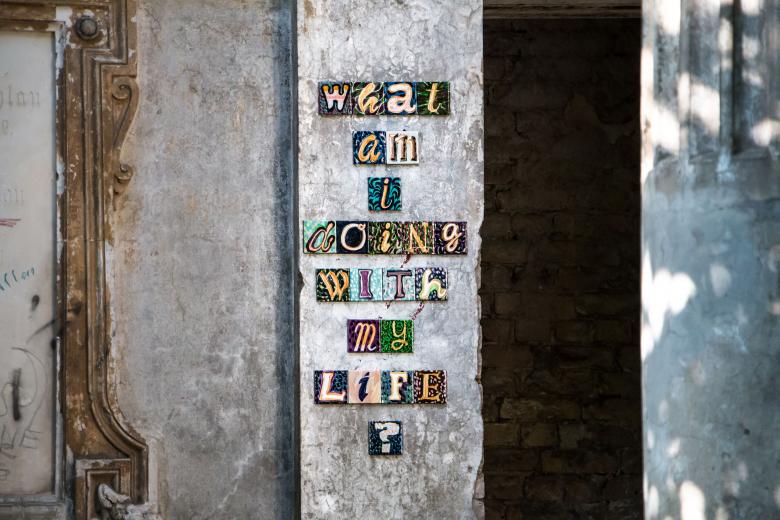 Free stock image of An interesting message in graveyard created by Janis Urtans