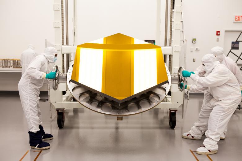Free stock image of Space Telescope Mirror created by Pixabay