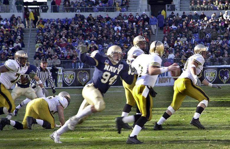 Free stock image of Quarterback created by Pixabay