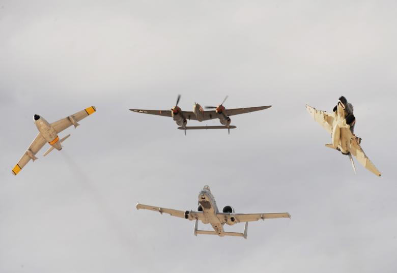 Free stock image of Air Show created by Pixabay