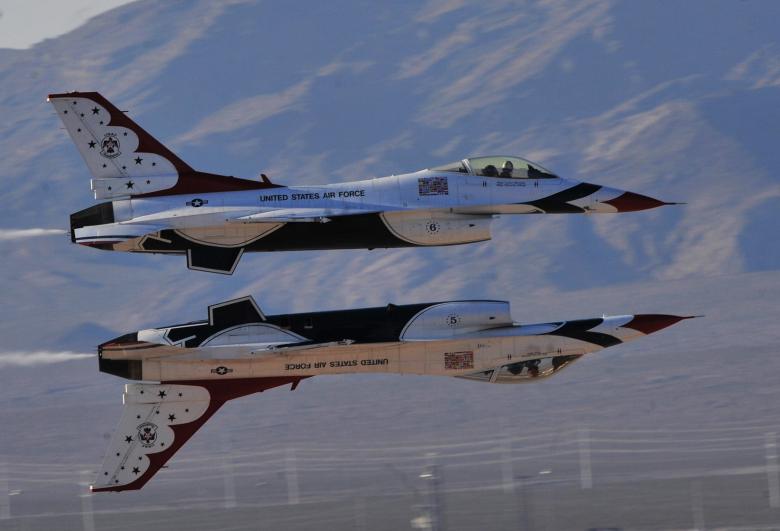 Free stock image of Air Show created by Pixabay