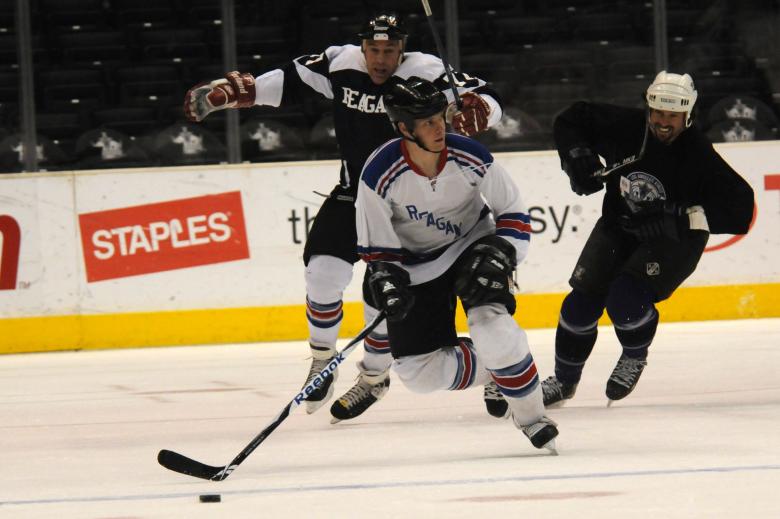 Free stock image of Ice Hockey created by Pixabay