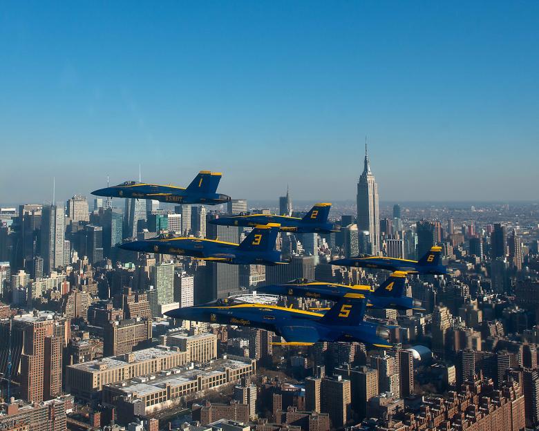 Free stock image of Navy Blue Angels created by Pixabay