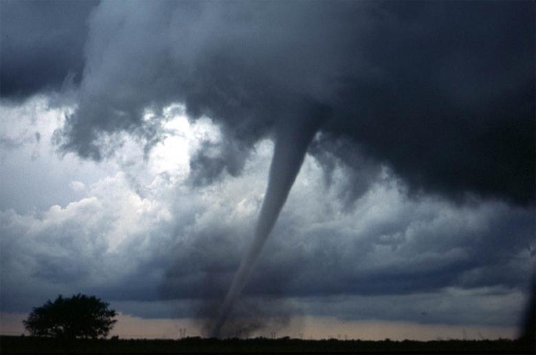 Free stock image of Tornado created by Pixabay