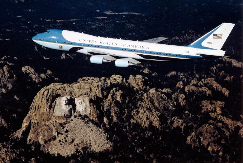 Free stock image of Air Force One created by Pixabay