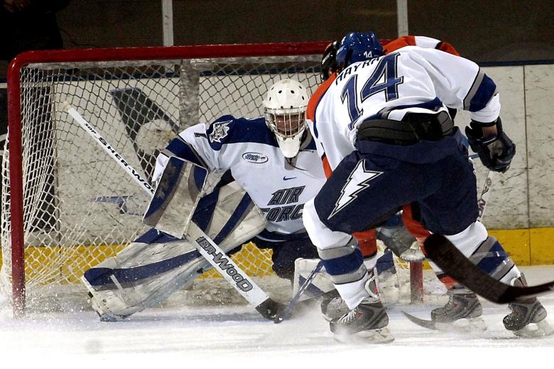Free stock image of Ice Hockey created by Pixabay