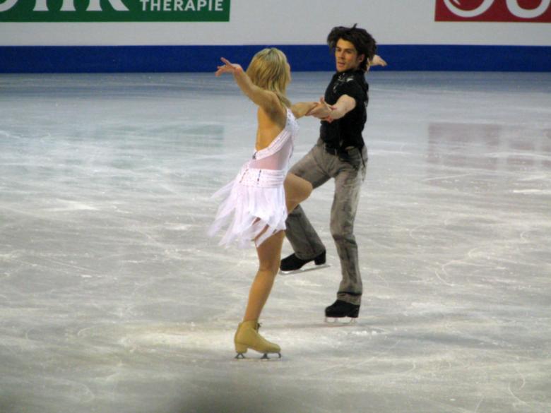 Free stock image of Ice Skating Competition created by Pixabay