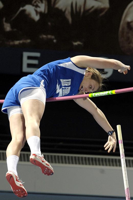 Free stock image of Pole Vaulter created by Pixabay