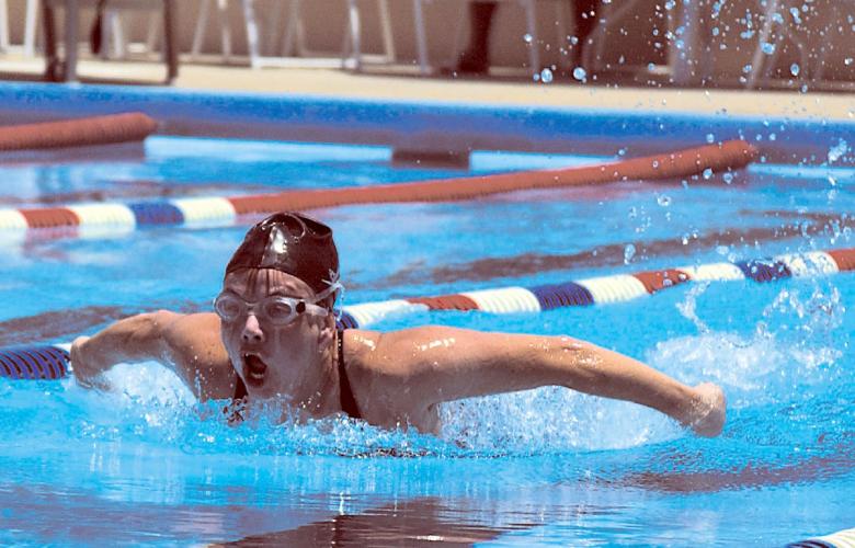Free stock image of Swimmer in Competition created by Pixabay
