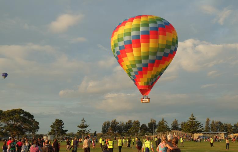Free stock image of Hot Air Balloon created by Pixabay