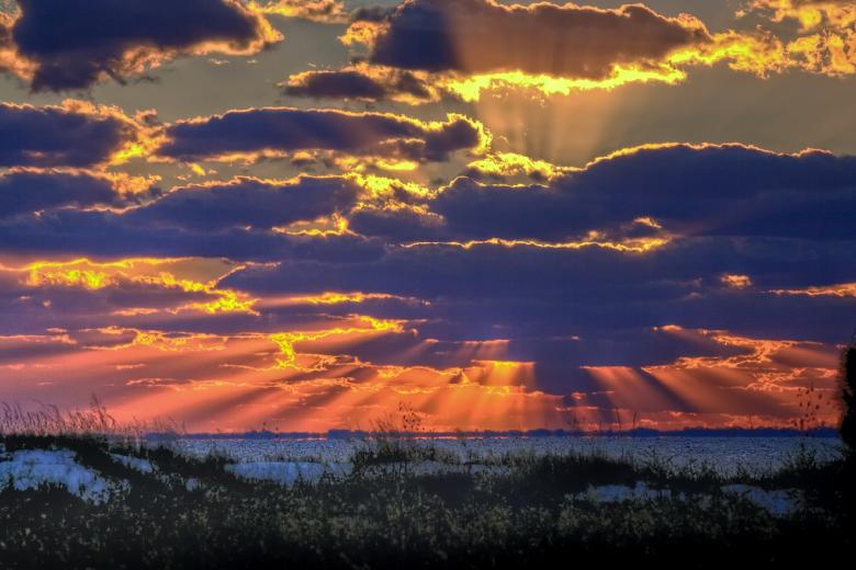 Free stock image of Sun Hiding Behind Clouds created by Pixabay