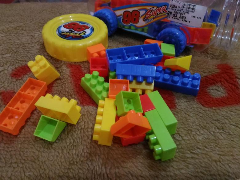 Free stock image of Plastic Lego Toys created by M Naufal Hasani