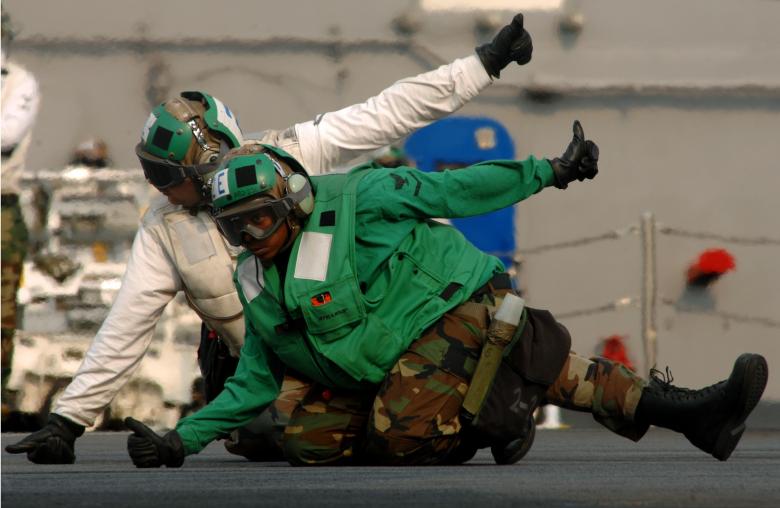 Free stock image of Aircraft Carrier Crew created by Pixabay