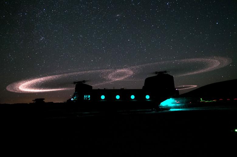 Free stock image of Military Chinook Helicopter created by Pixabay