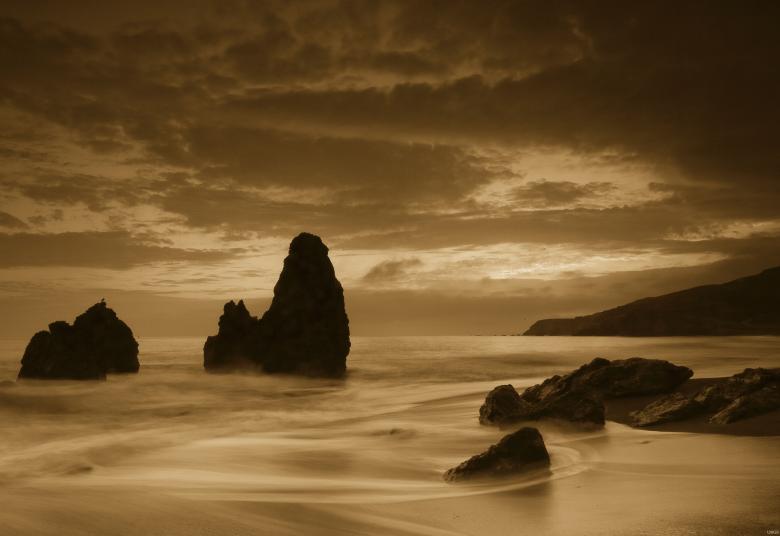Free stock image of Seascape created by Pixabay