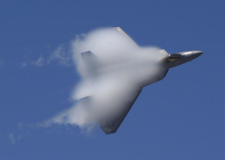 Free stock image of Air Show created by Pixabay