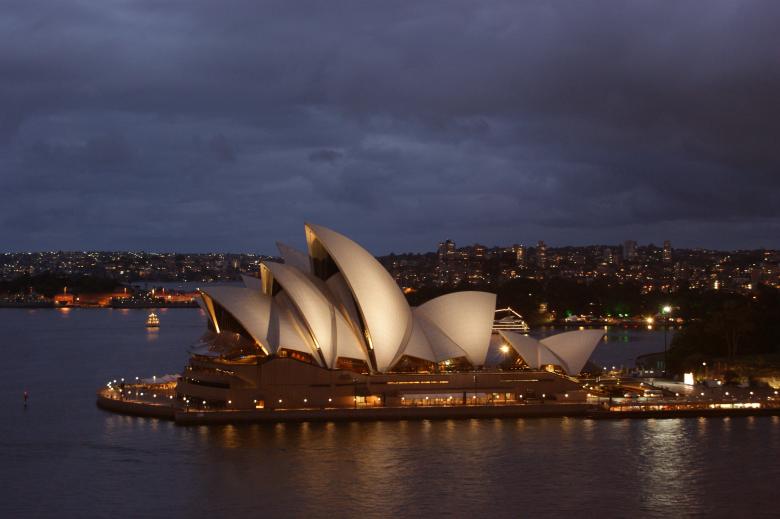 Free stock image of Sydney Opera House created by Pixabay