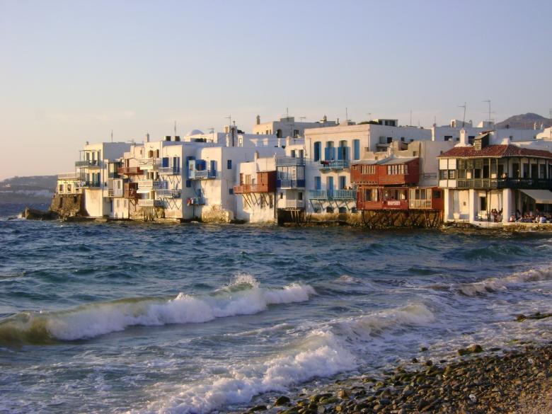 Free stock image of Town on the Shore created by Pixabay