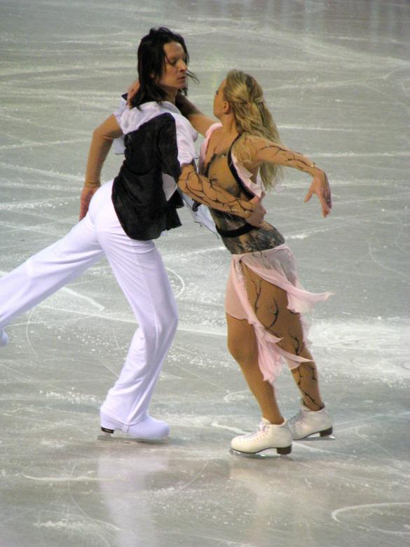 Free stock image of Ice Skating created by Pixabay
