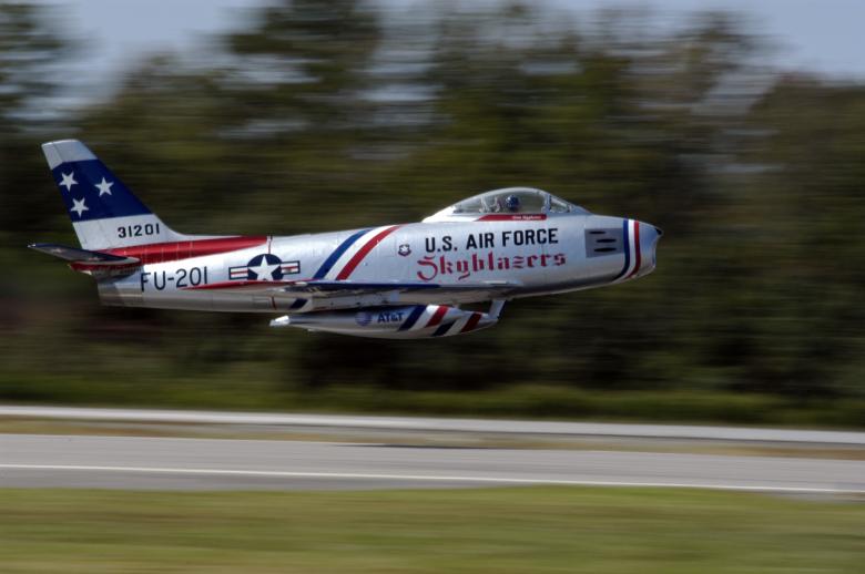 Free stock image of Air Show created by Pixabay