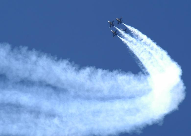 Free stock image of Air Show created by Pixabay