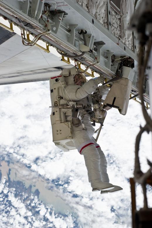 Free stock image of Astronaut in Space created by Pixabay