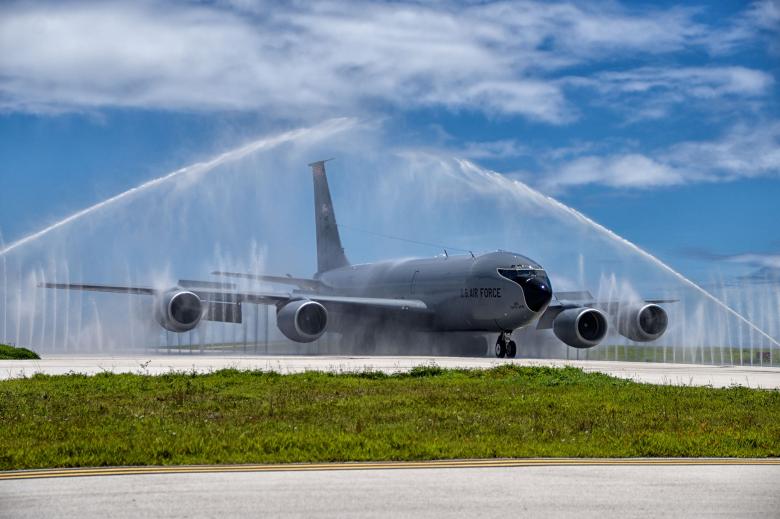 Free stock image of Aircraft at the Airport created by Pixabay