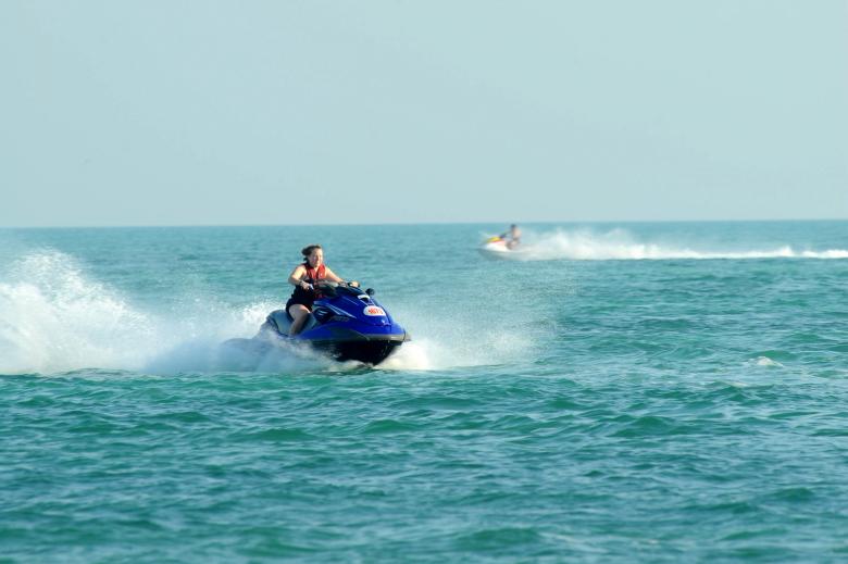 Free stock image of Jetskiing in the Sea created by Pixabay