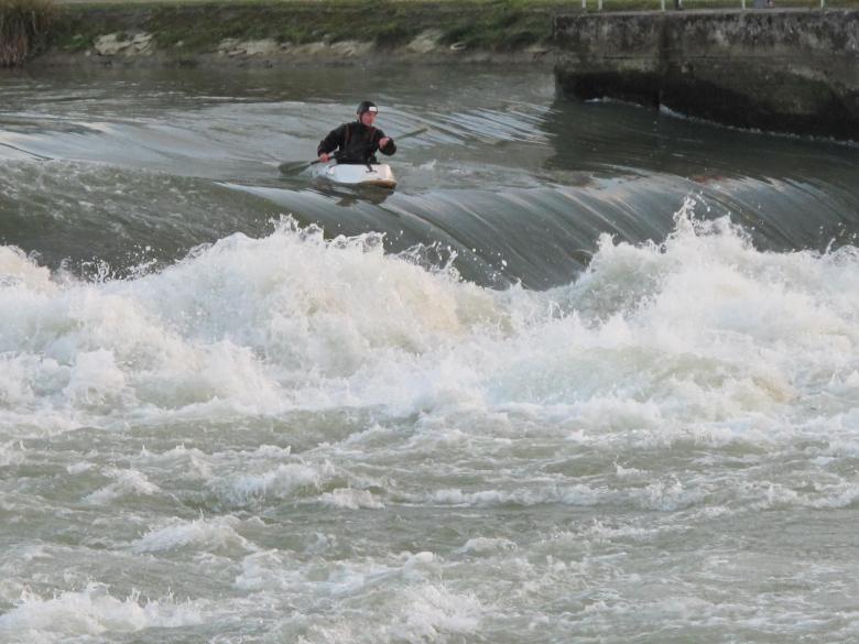 Free stock image of Kayaking in the River created by Pixabay